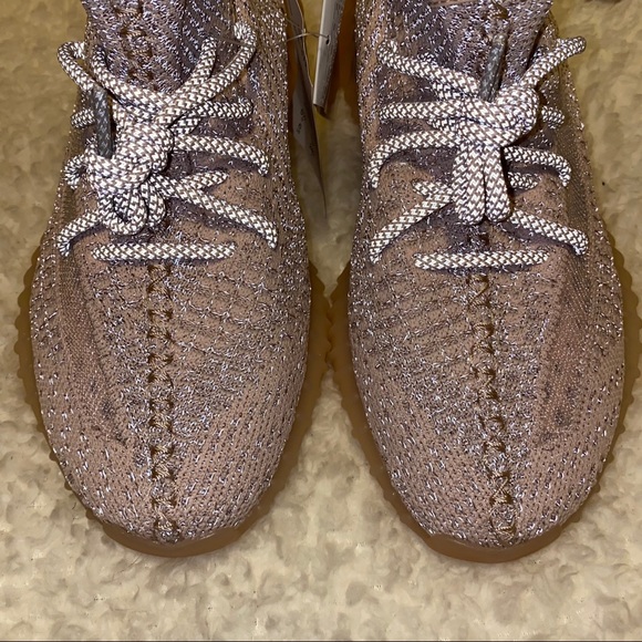 Yeezy Boost 350 V2 Synth - Picture 10 of 10